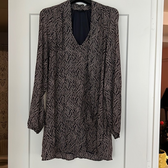 Talula Dress - Picture 1 of 5